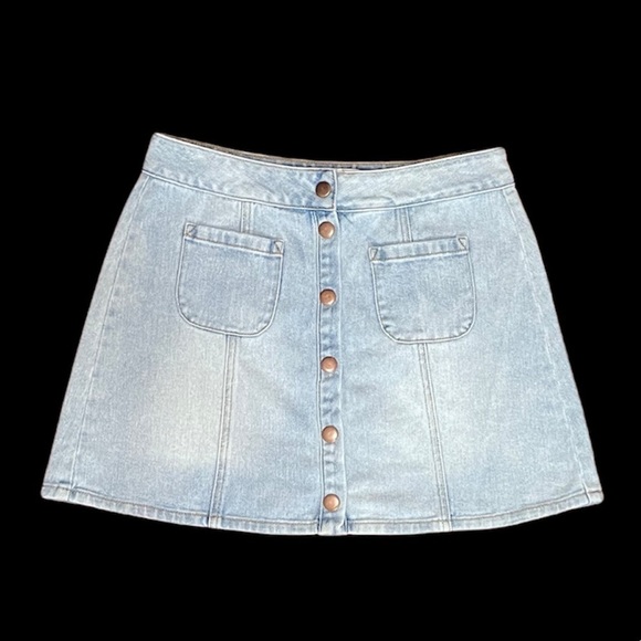 Brandy Melville Jean Button down Mini Acid Wash skirt A-Line Mini denim skirt - Picture 1 of 8